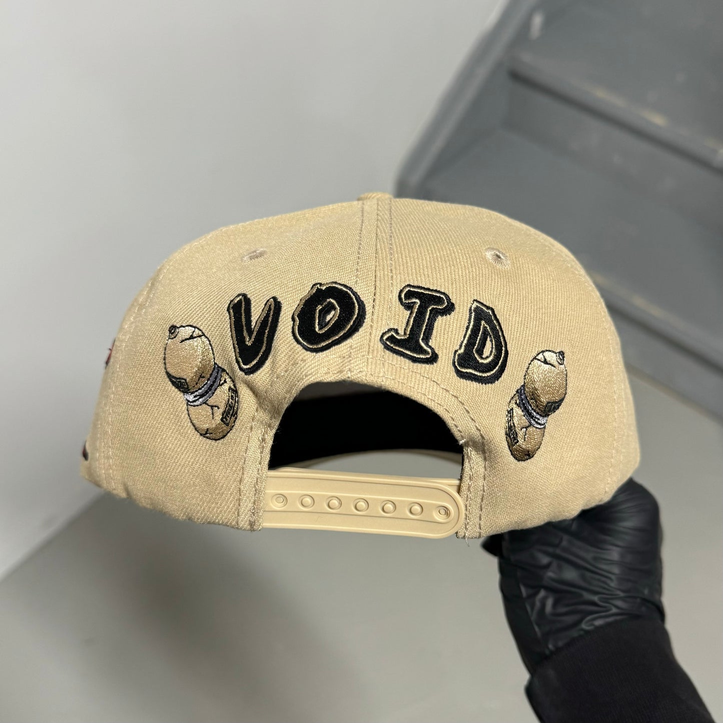 爱 cap