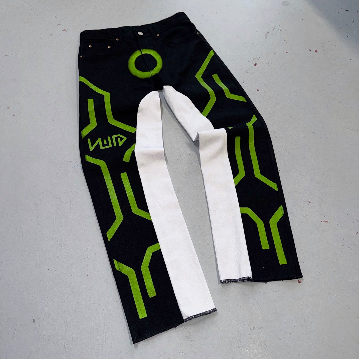 UPGRADE JEANS