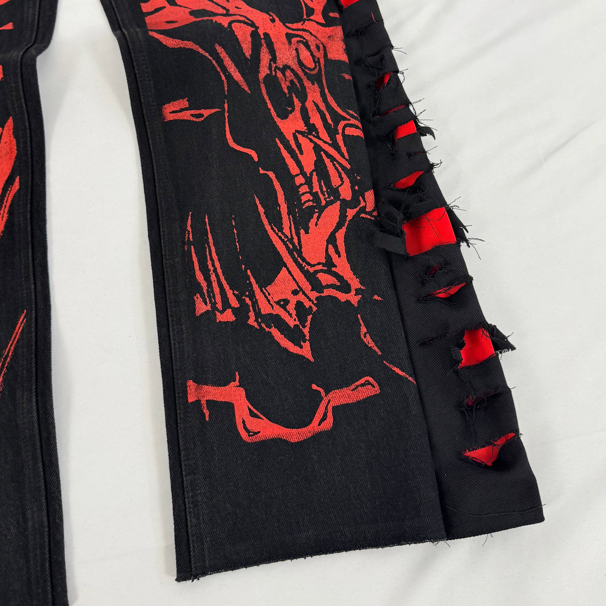 carnage jeans
