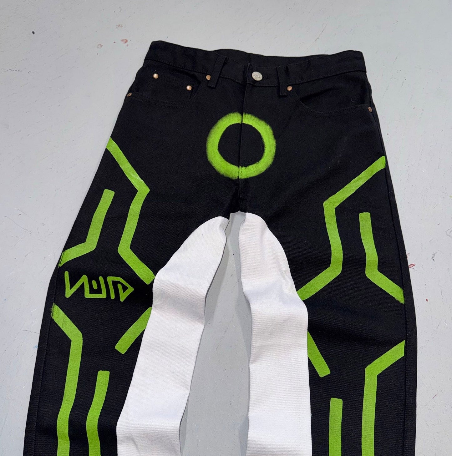 UPGRADE JEANS