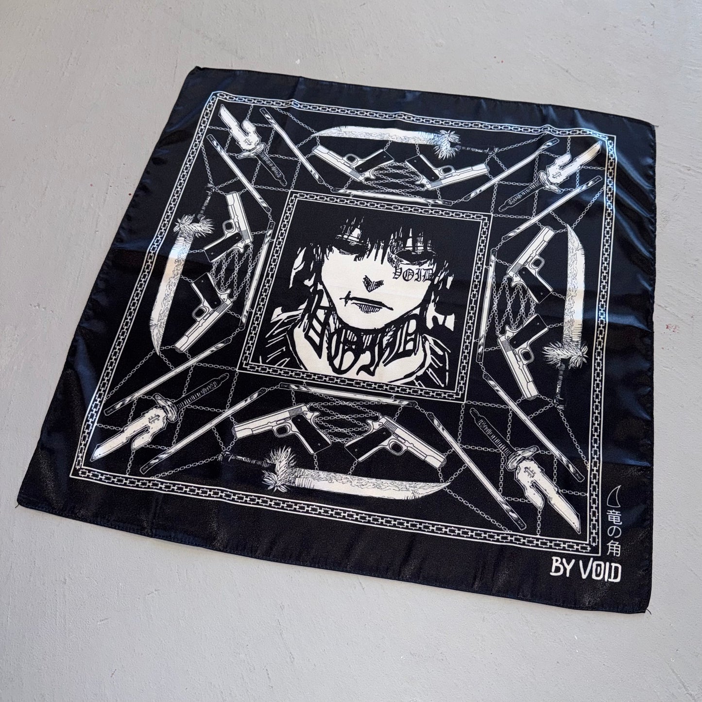 toji bandana