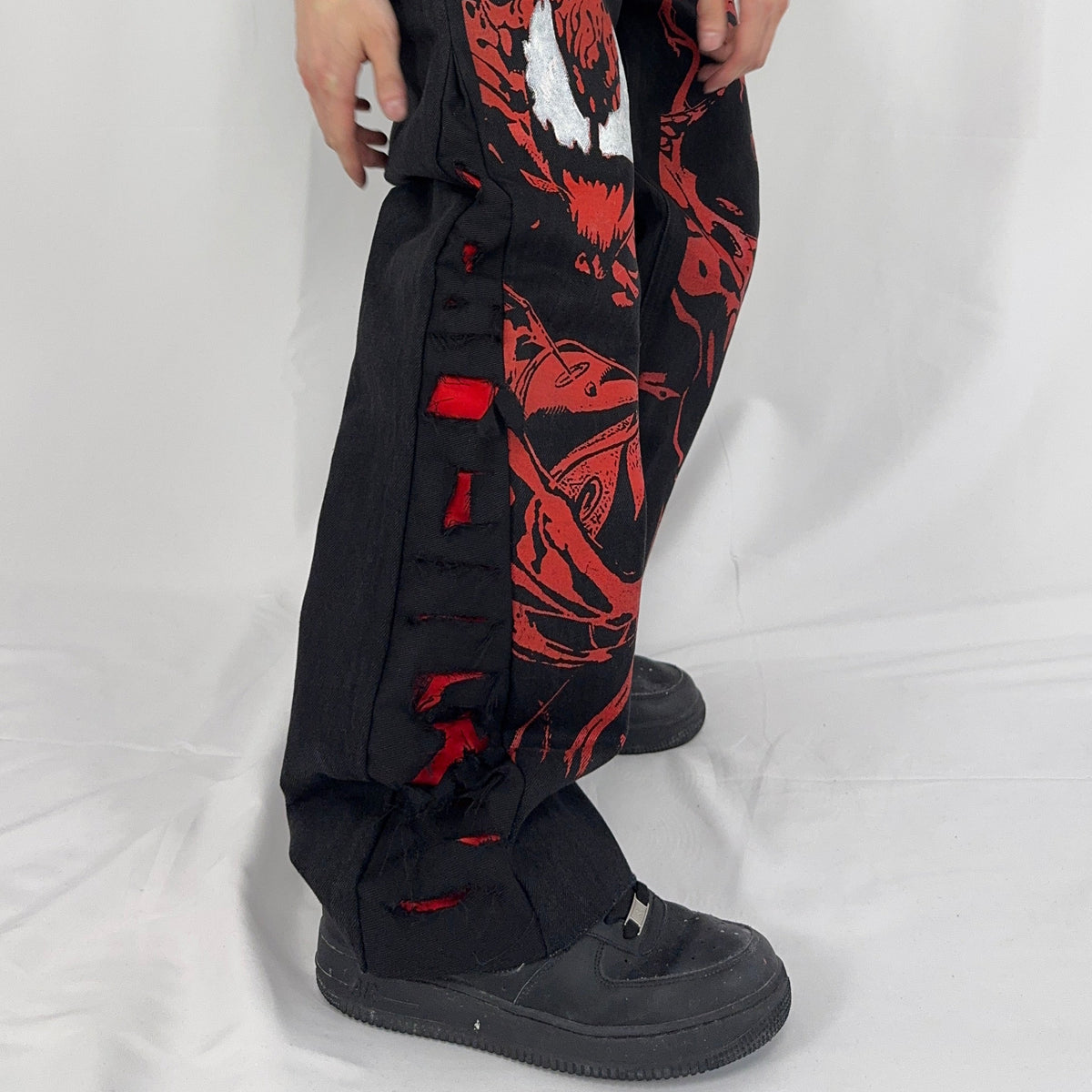 carnage jeans